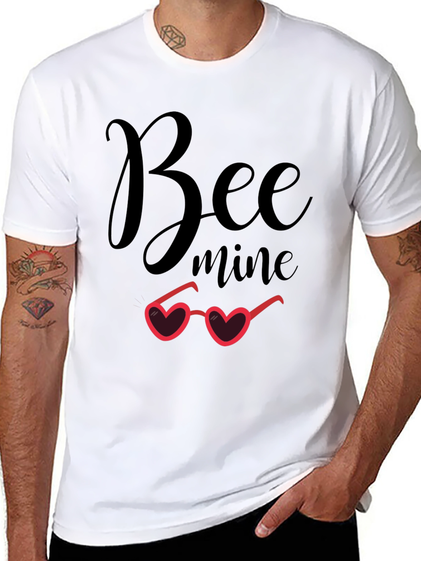 Camiseta Negra Bee Mine San Valentín