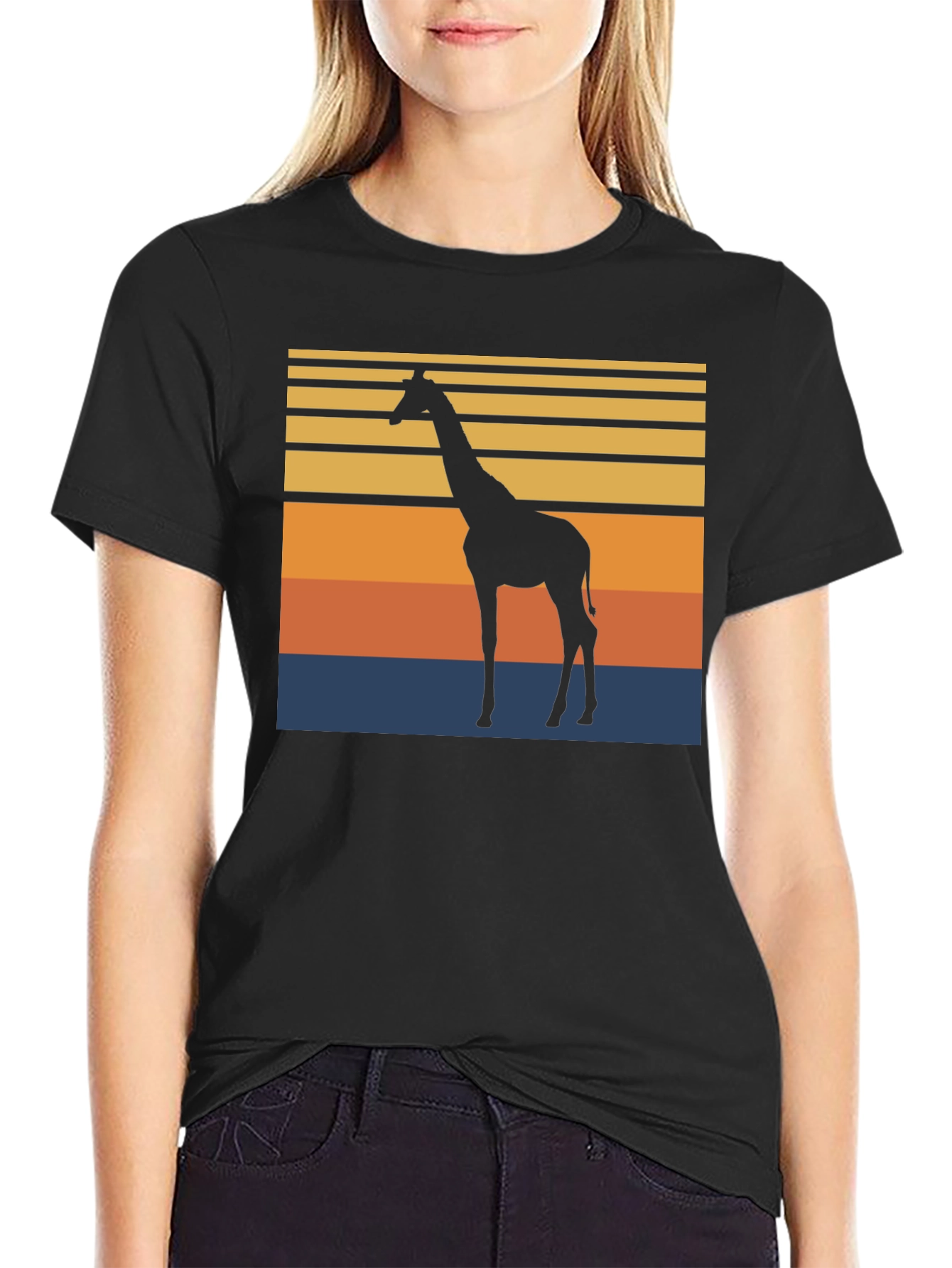 Camiseta Negra con Diseño Retro de Jirafa