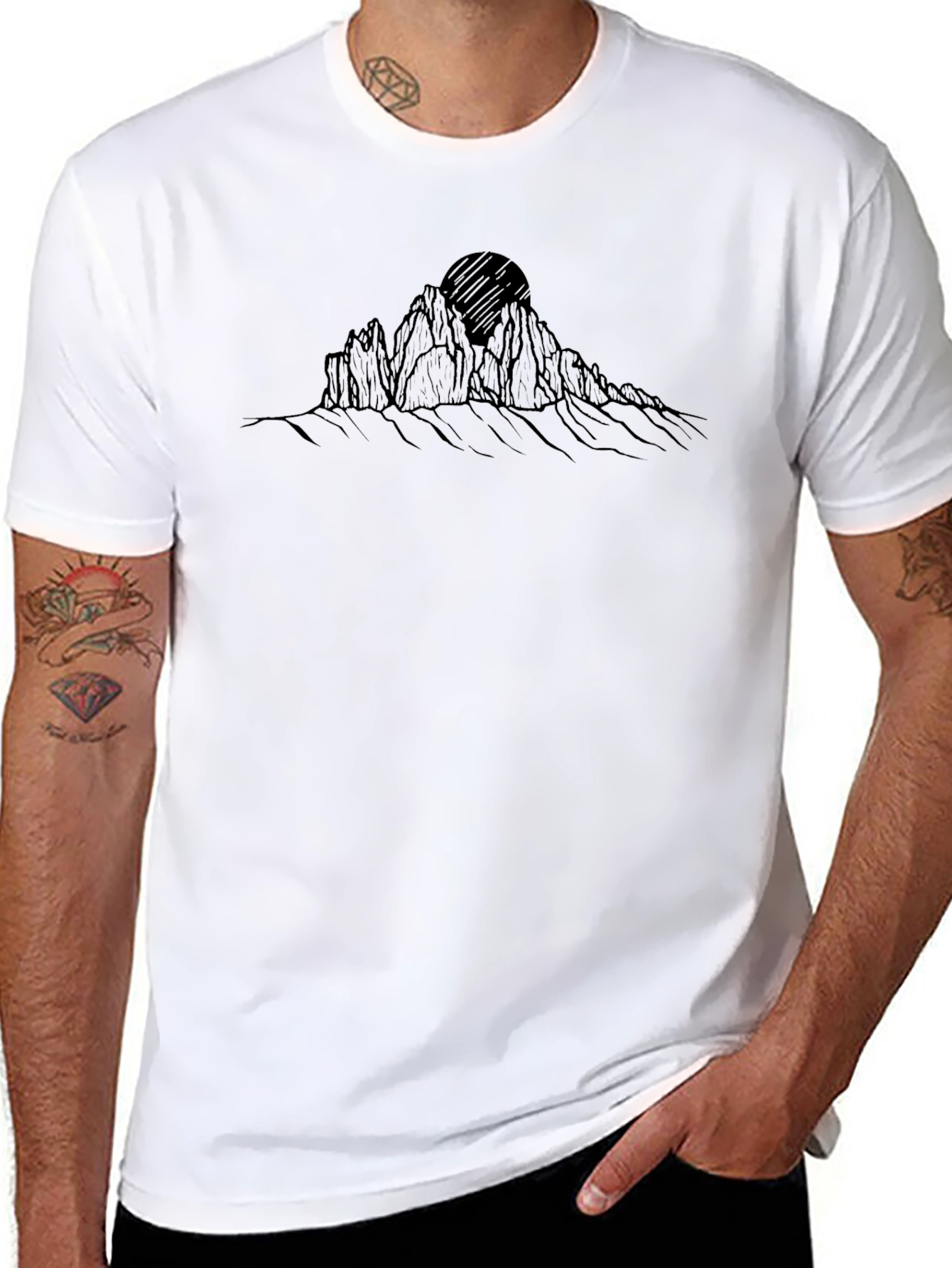 Camiseta Negra Montañas y Sol