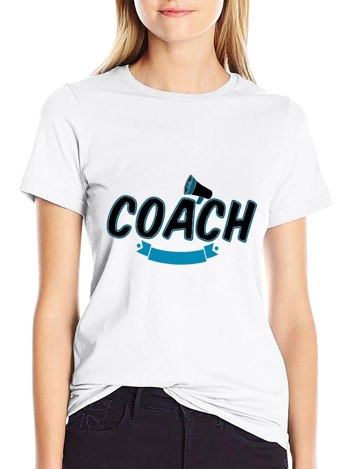 Camiseta Negra Coach con Megáfono - Diseño Deportivo