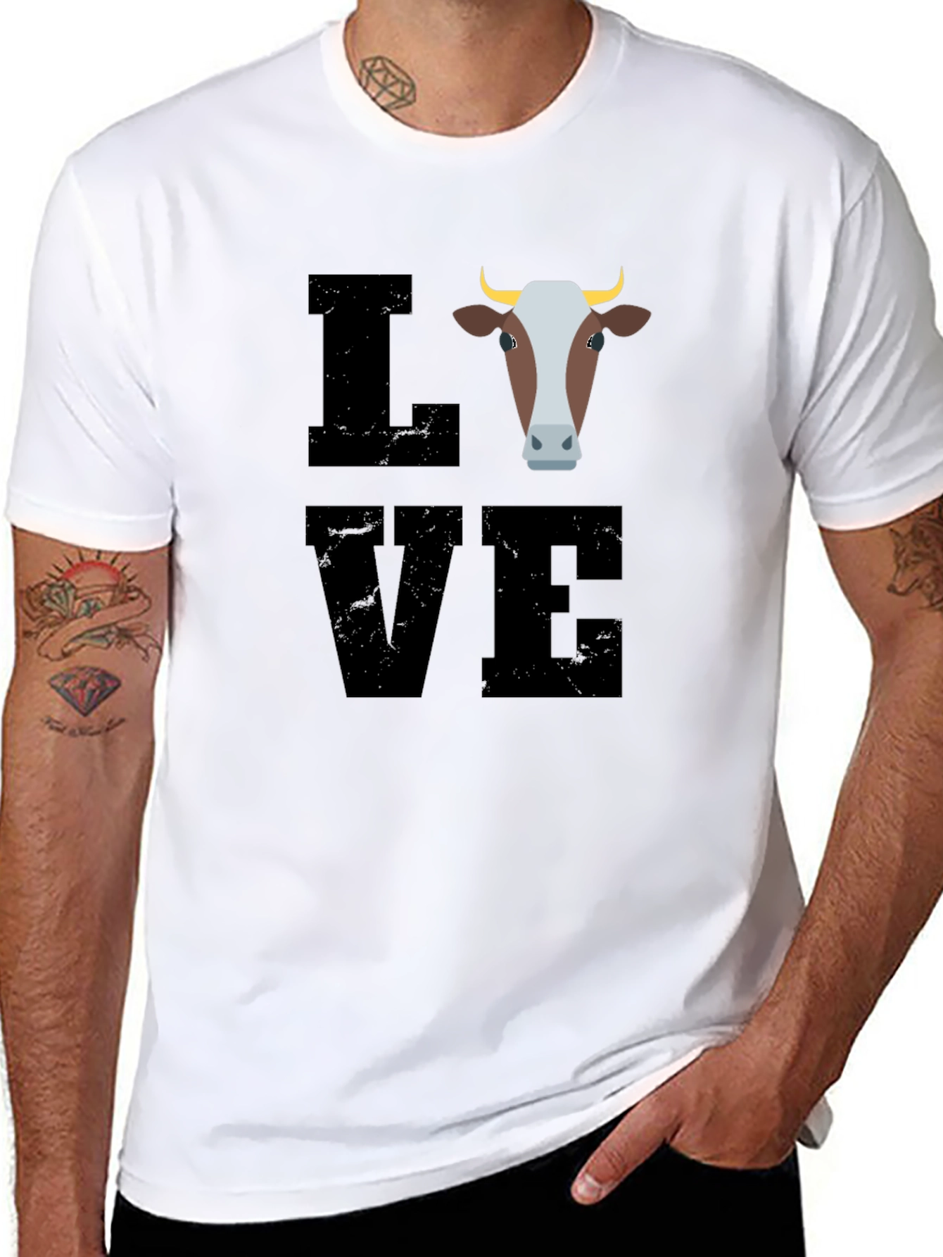 Camiseta Negra con Diseño de Vaca LOVE