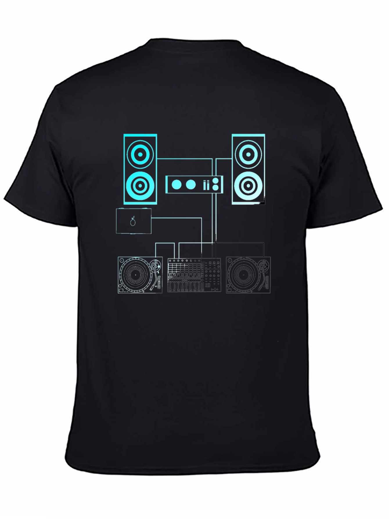 Camiseta Negra con Diseño de Equipo de DJ
