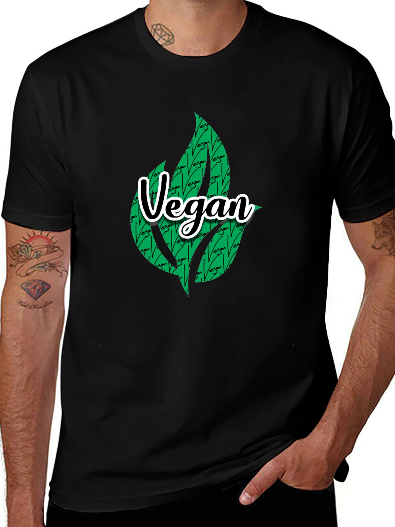 Camiseta Negra Vegana con Diseño de Hojas