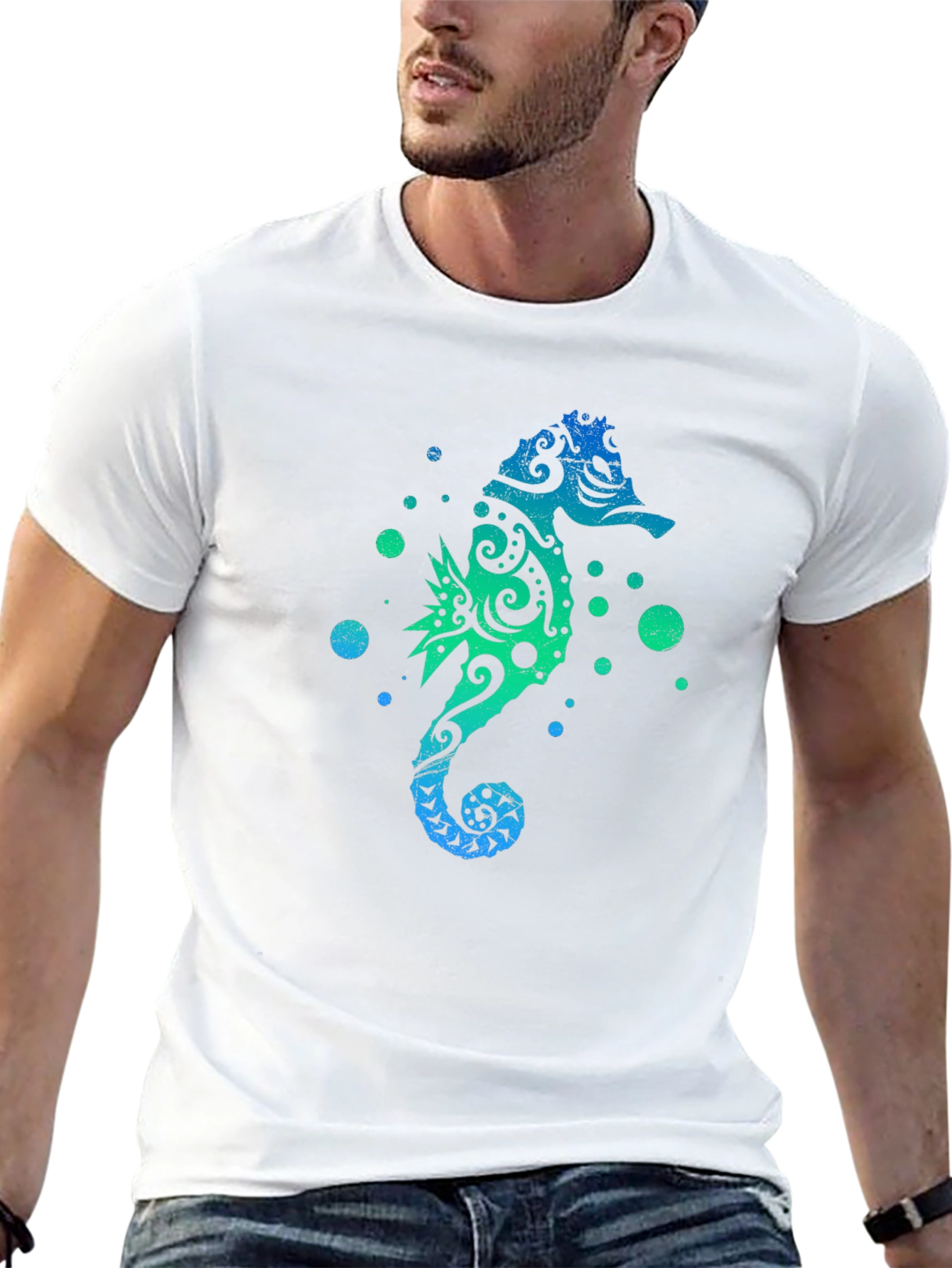 Camiseta Negra Estampado Hipocampo Tribal