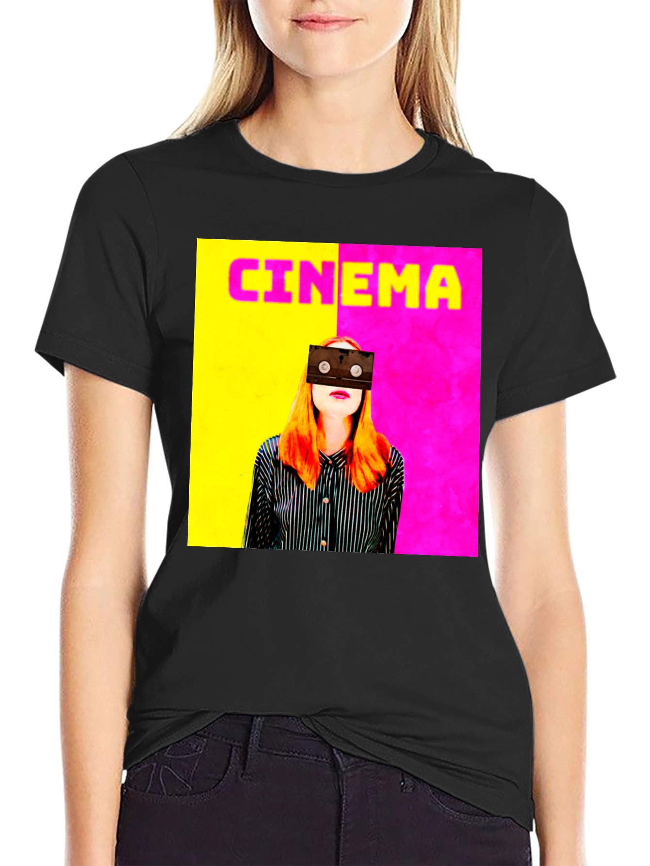 Camiseta Negra Cinema Mujer VHS