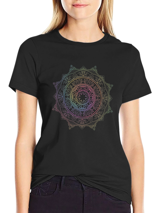 Camiseta Negra Mandala Arcoíris Diseño Único