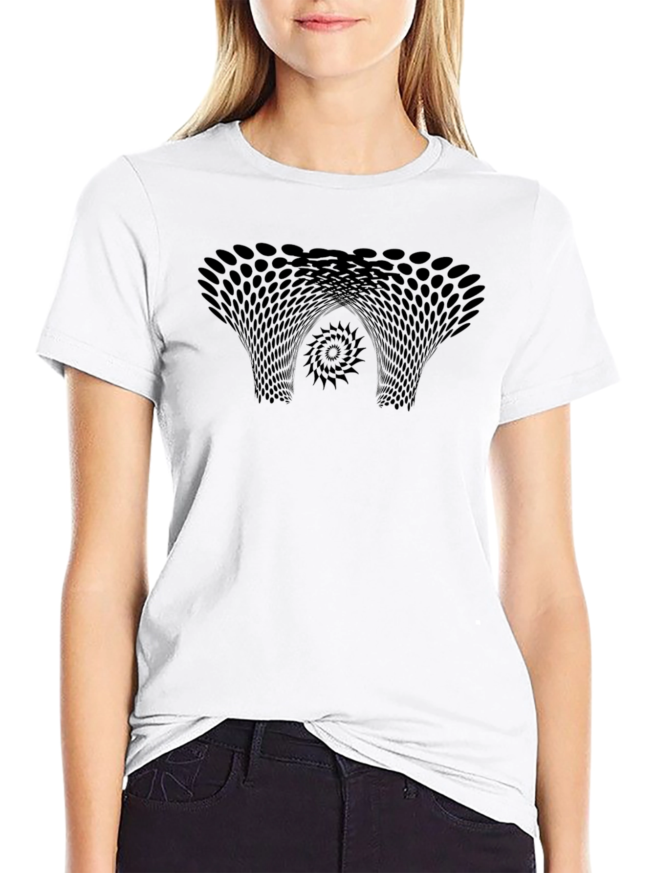 Camiseta Negra con Diseño Abstracto Hipnótico