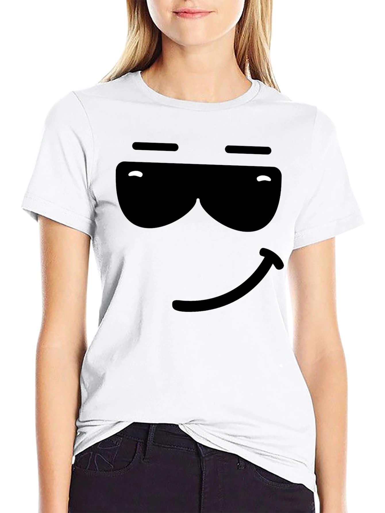 Camiseta Negra con Diseño Gráfico Cool