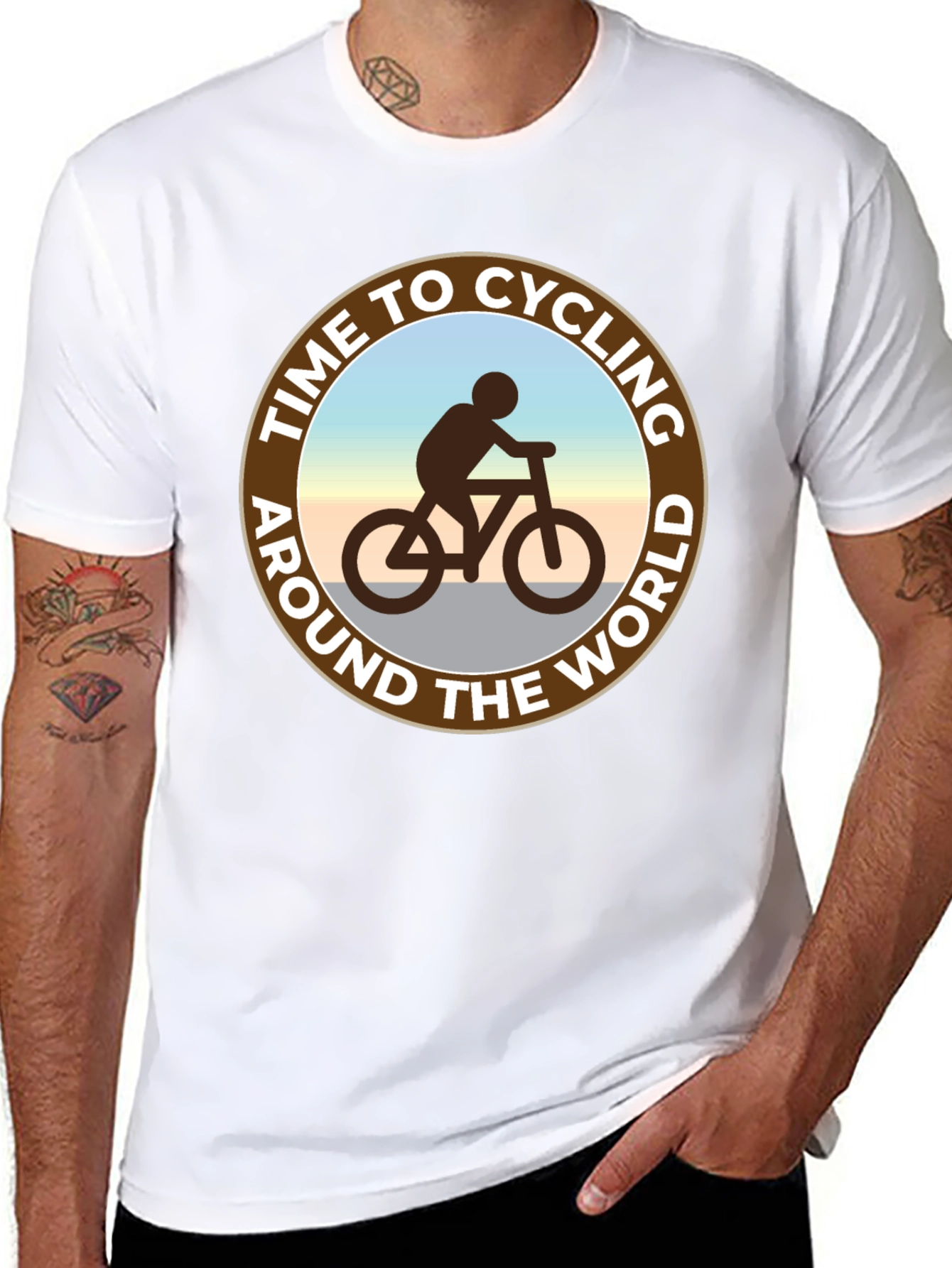 Camiseta Negra: Tiempo para Ciclar Alrededor del Mundo