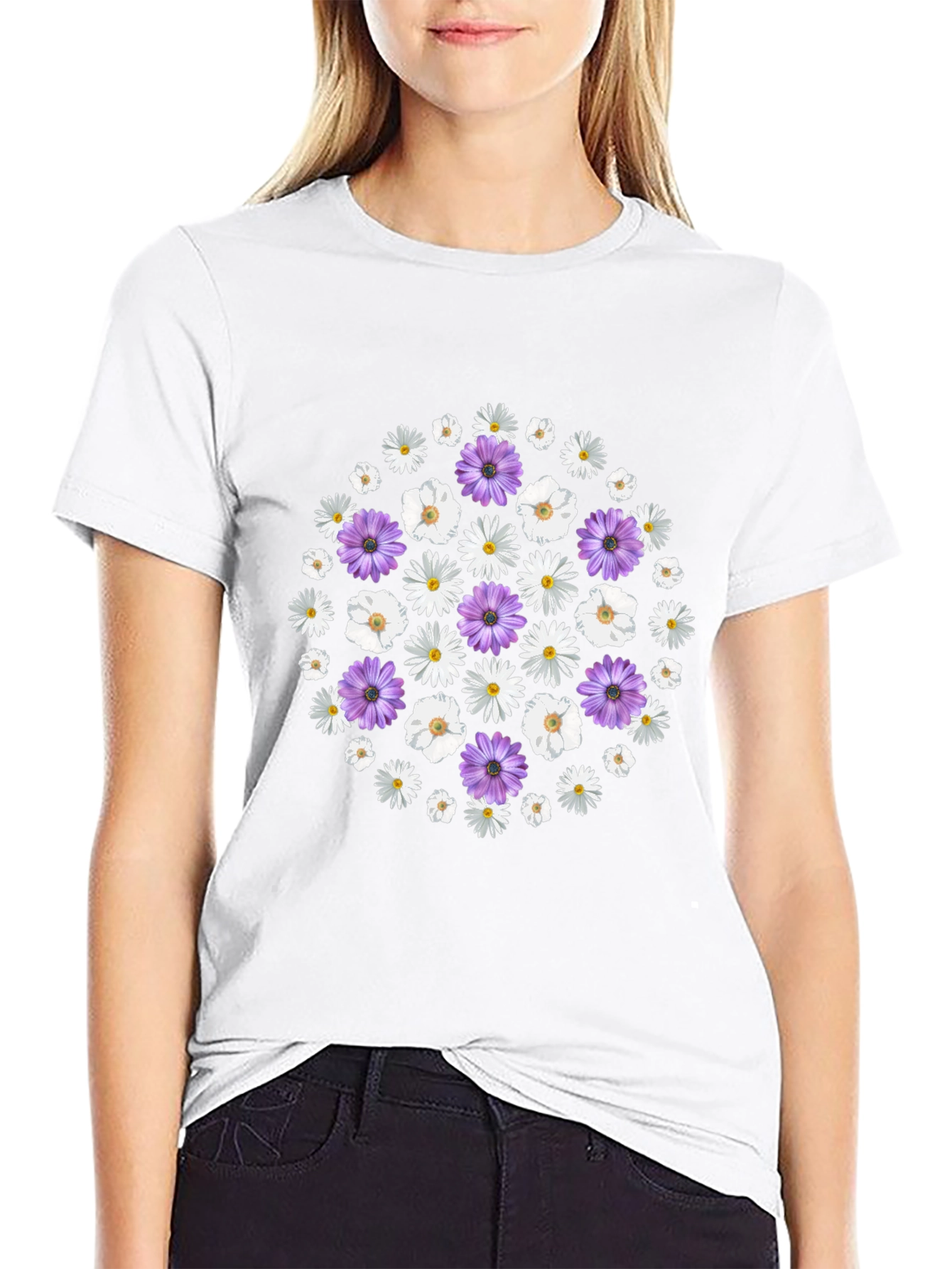 Camiseta Negra con Diseño Floral