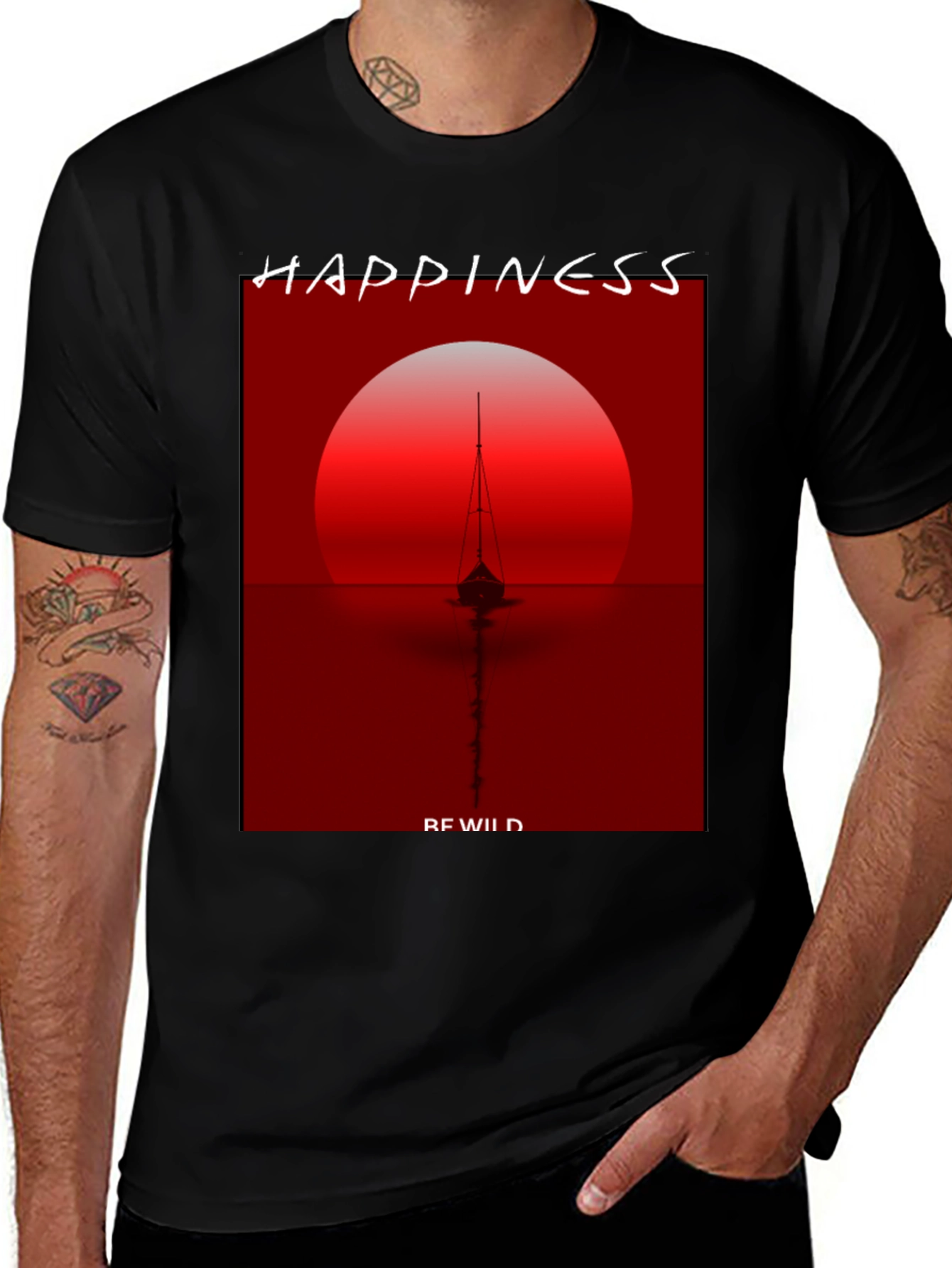 Camiseta Negra con Diseño de Atardecer y Barco