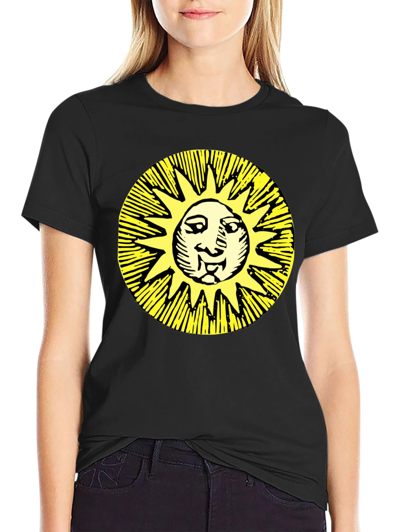 Camiseta Negra con Sol Amarillo Estampado