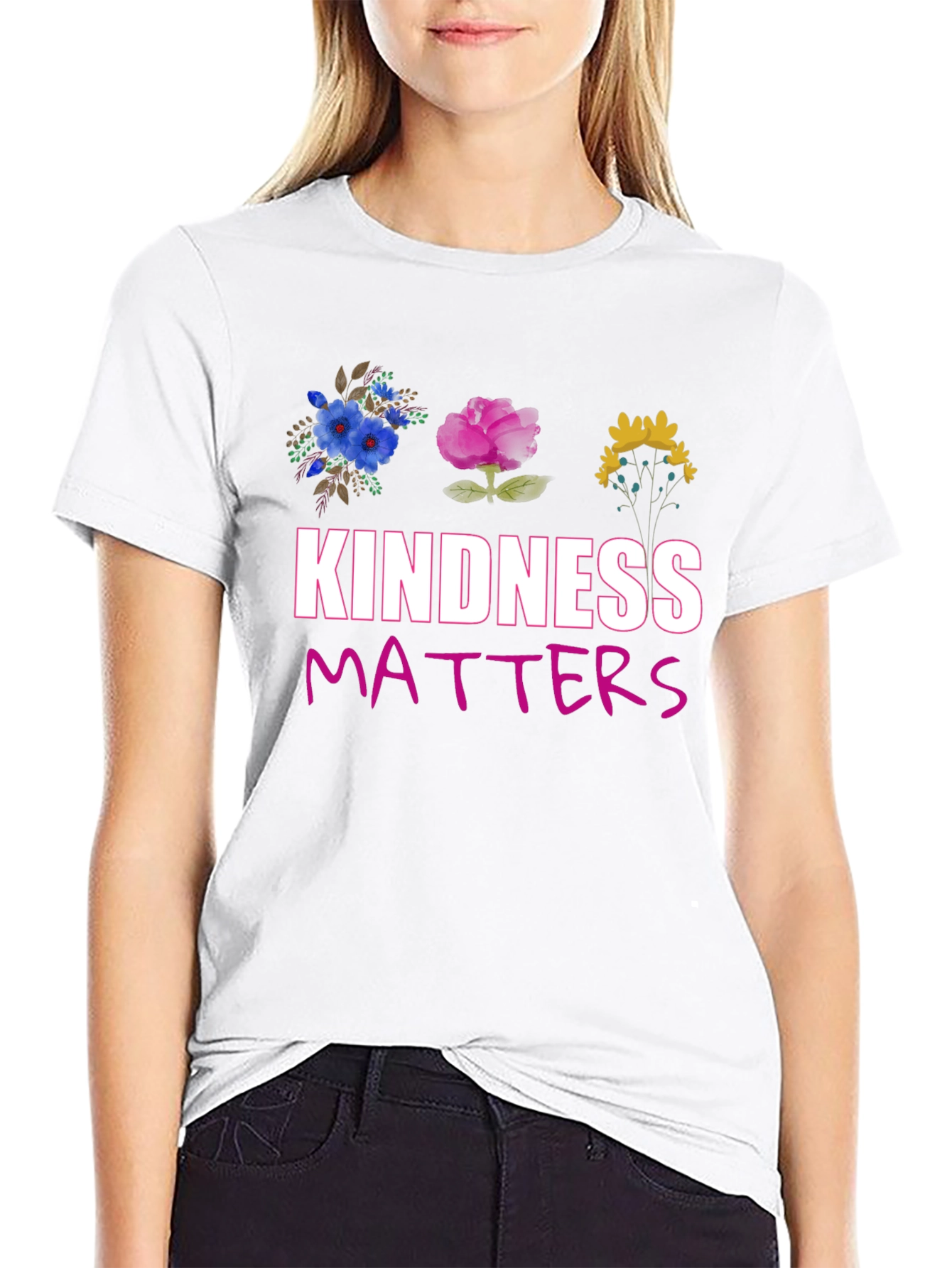 Camiseta Negra Kindness Matters Floral