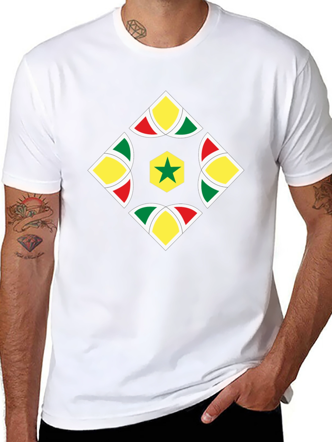 Camiseta Negra con Diseño Senegalés