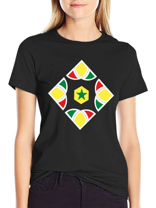 Camiseta Negra con Diseño Senegalés