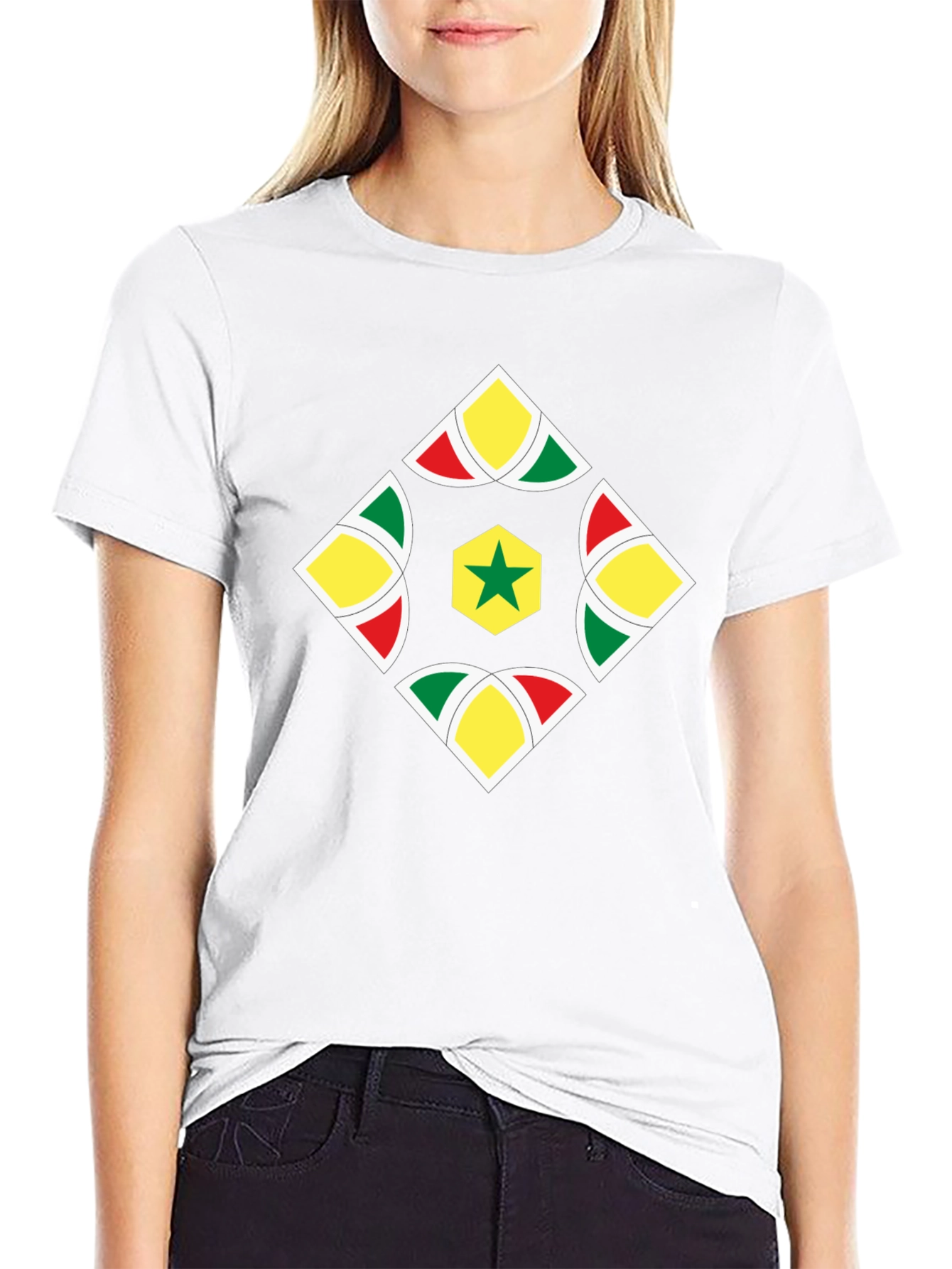 Camiseta Negra con Diseño Senegalés