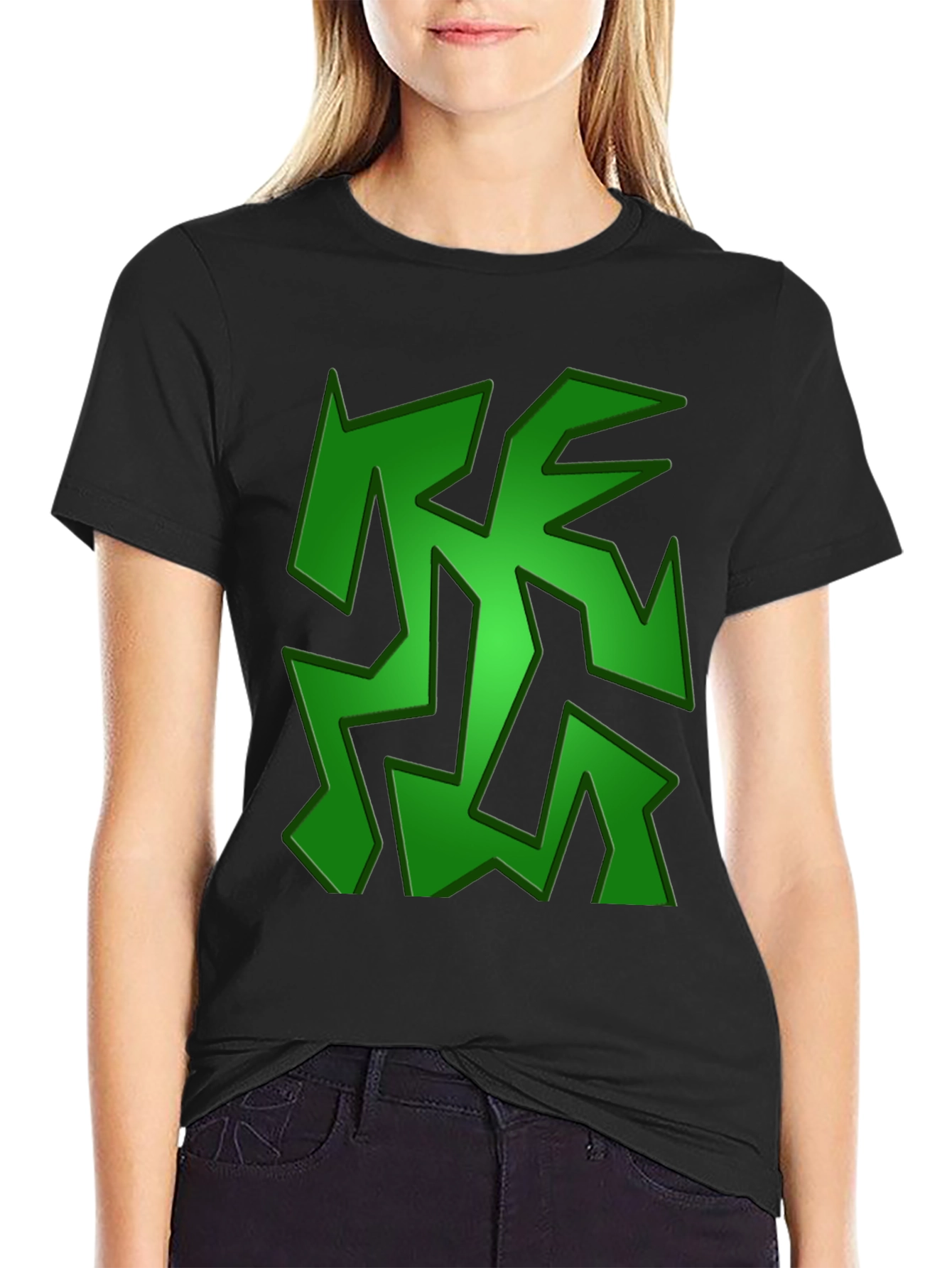 Camiseta Negra con Diseño Abstracto Verde
