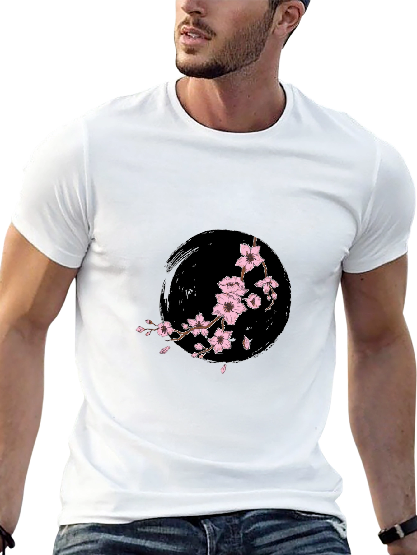 Camiseta Negra con Diseño Floral Japonés