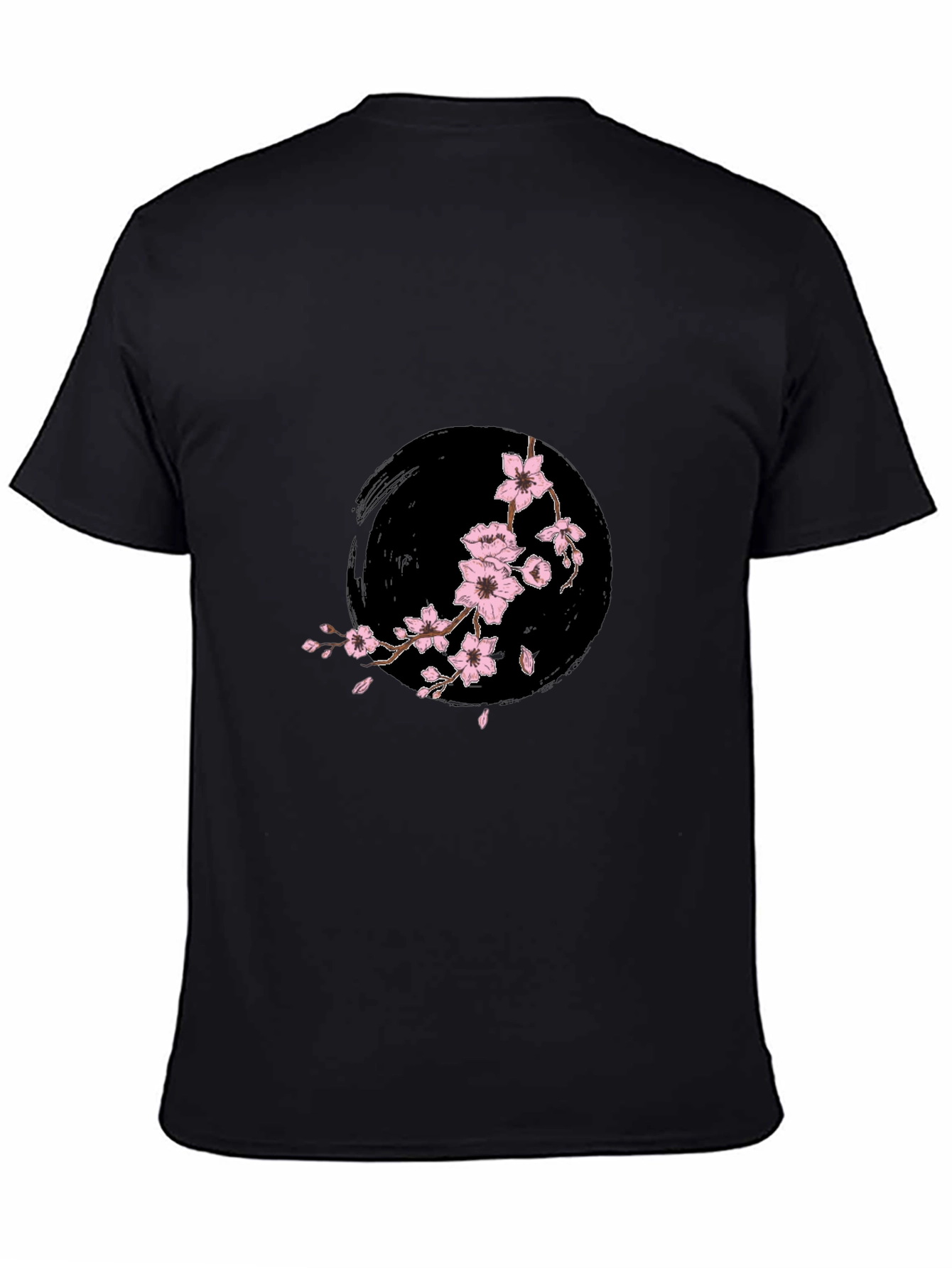 Camiseta Negra con Diseño Floral Japonés