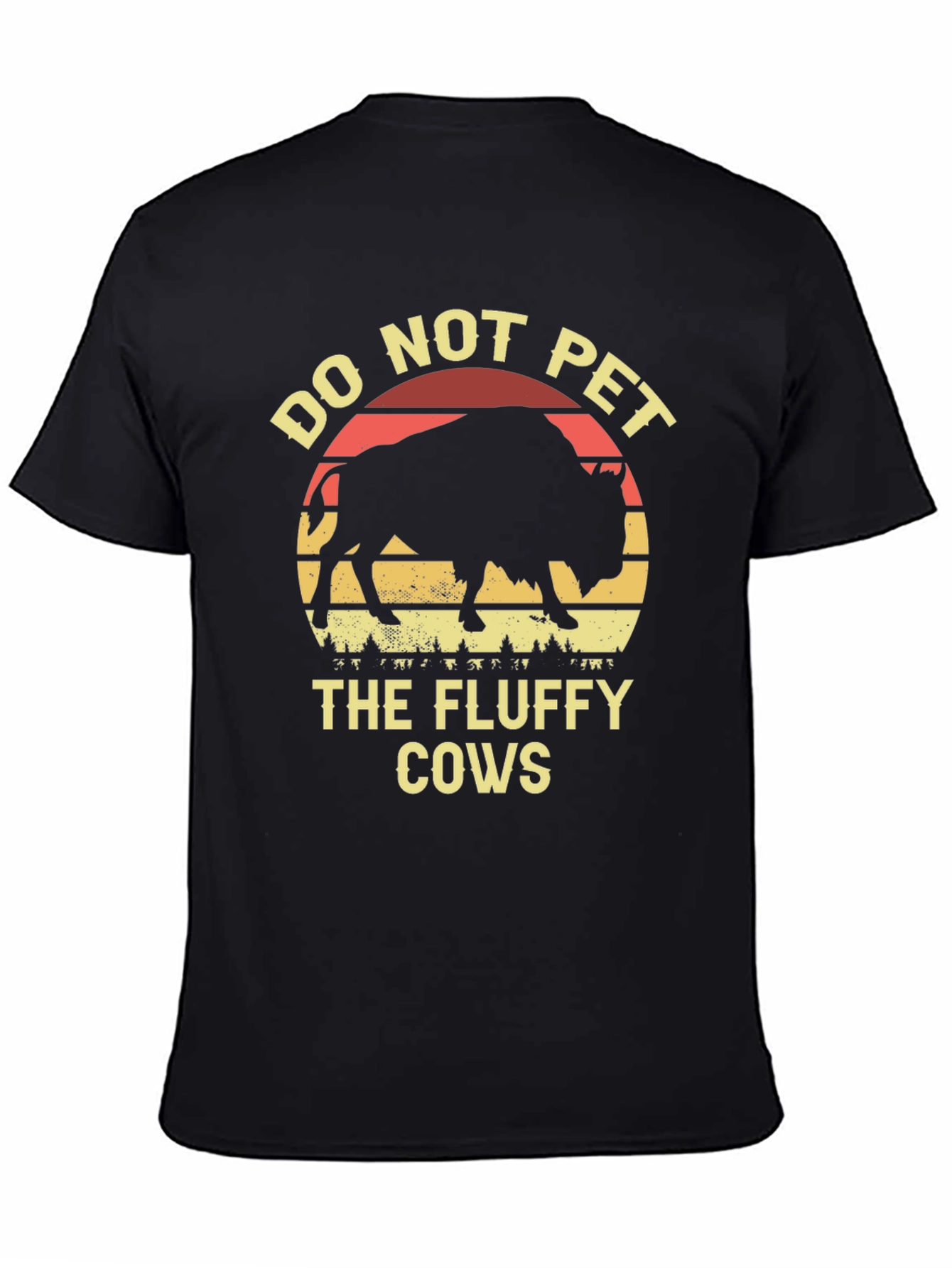 Camiseta Negra: No Acariciar Vacas Peludas