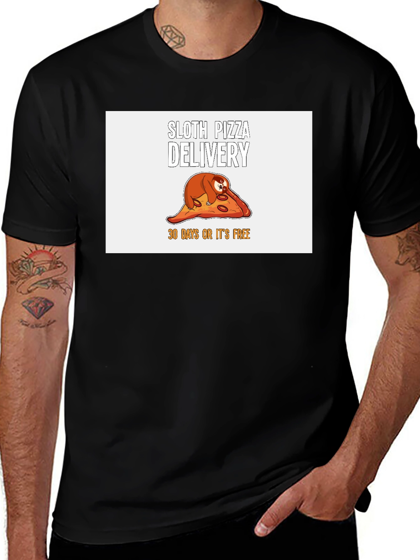 Camiseta Negra con Diseño de Perezoso Pizza Delivery