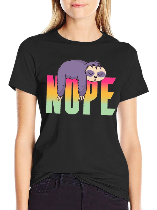 Camiseta Negra Perezosa con Diseño Nope
