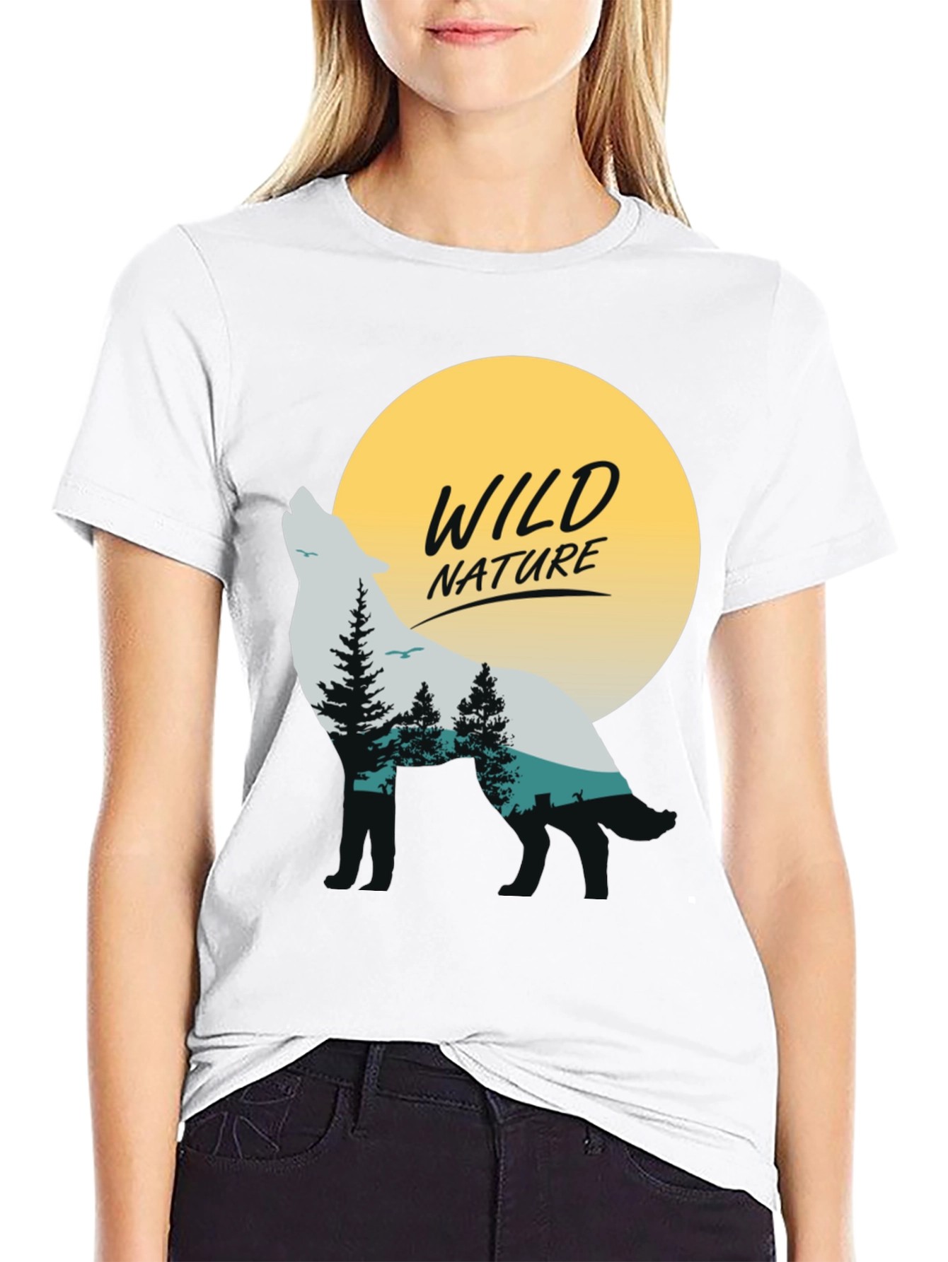 Camiseta Negra Hombre - Diseño Lobo y Naturaleza Salvaje