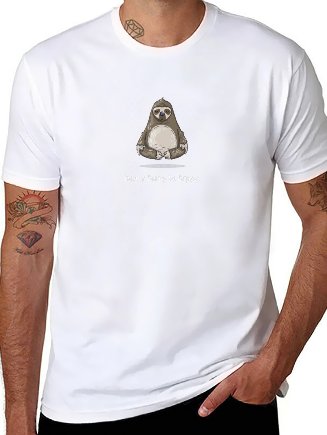 Camiseta Negra con Diseño de Perezoso Zen