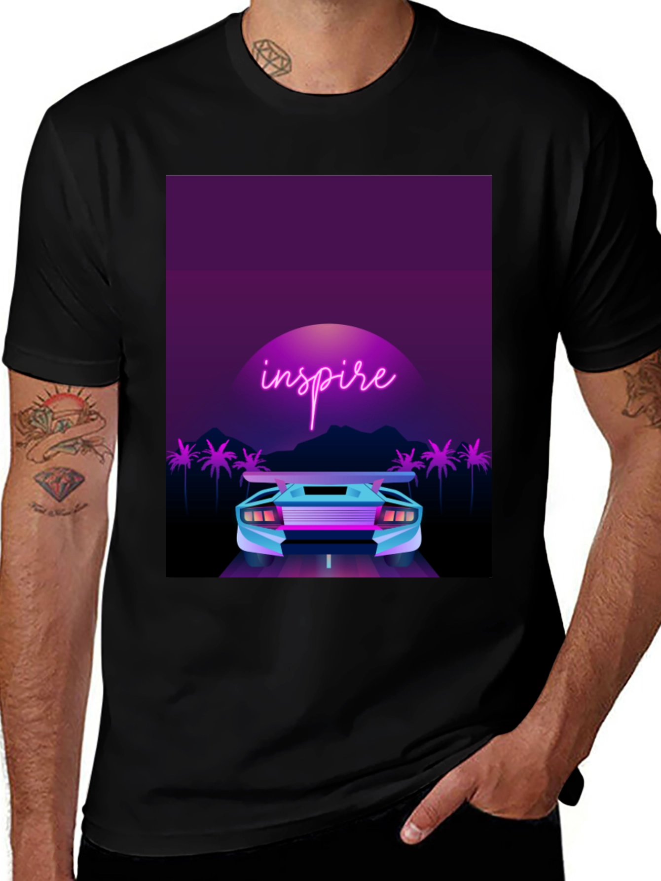 Camiseta Negra con Diseño Inspire Retro