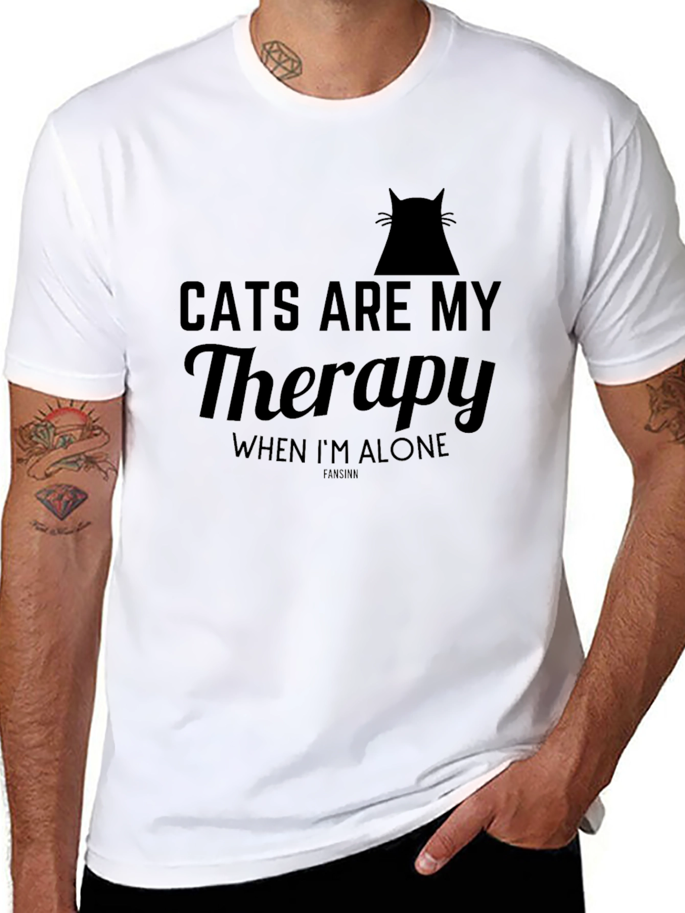 Camiseta Negra Cats Are My Therapy