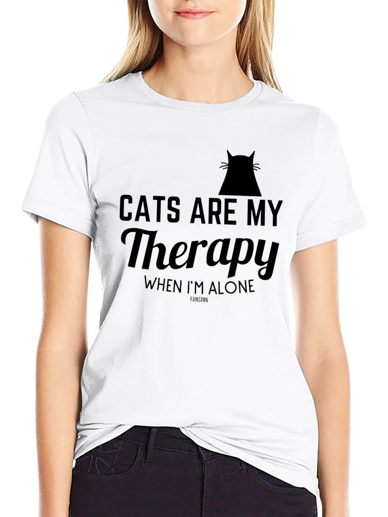 Camiseta Negra Cats Are My Therapy