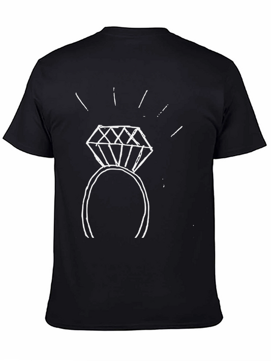 Camiseta Negra con Diseño de Anillo de Compromiso