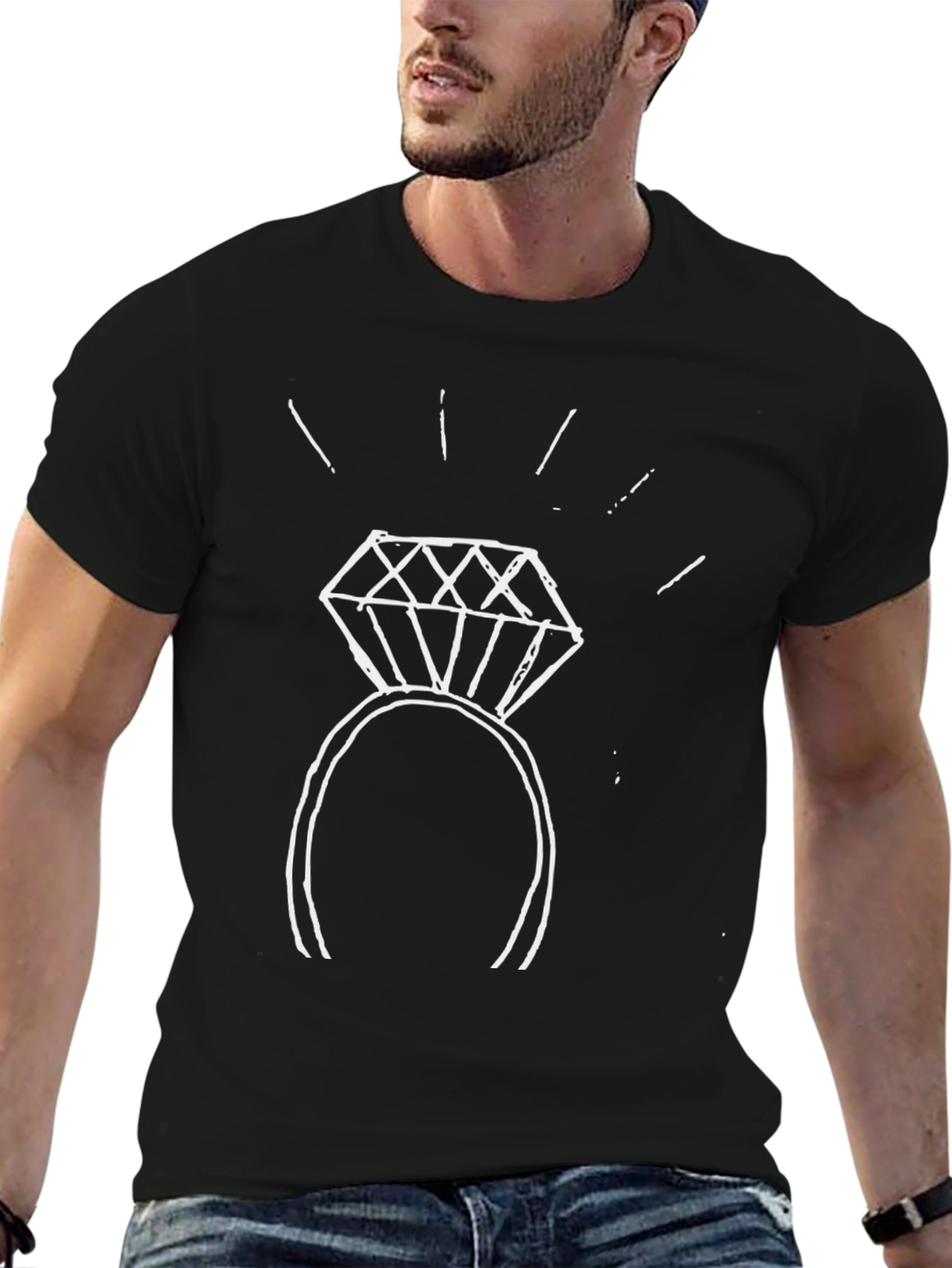 Camiseta Negra con Diseño de Anillo de Compromiso