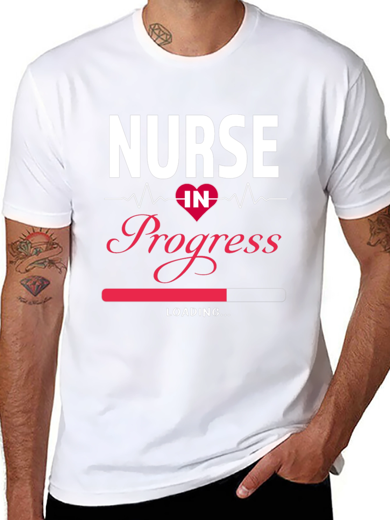 Camiseta Negra Nurse in Progress para Estudiantes de Enfermería