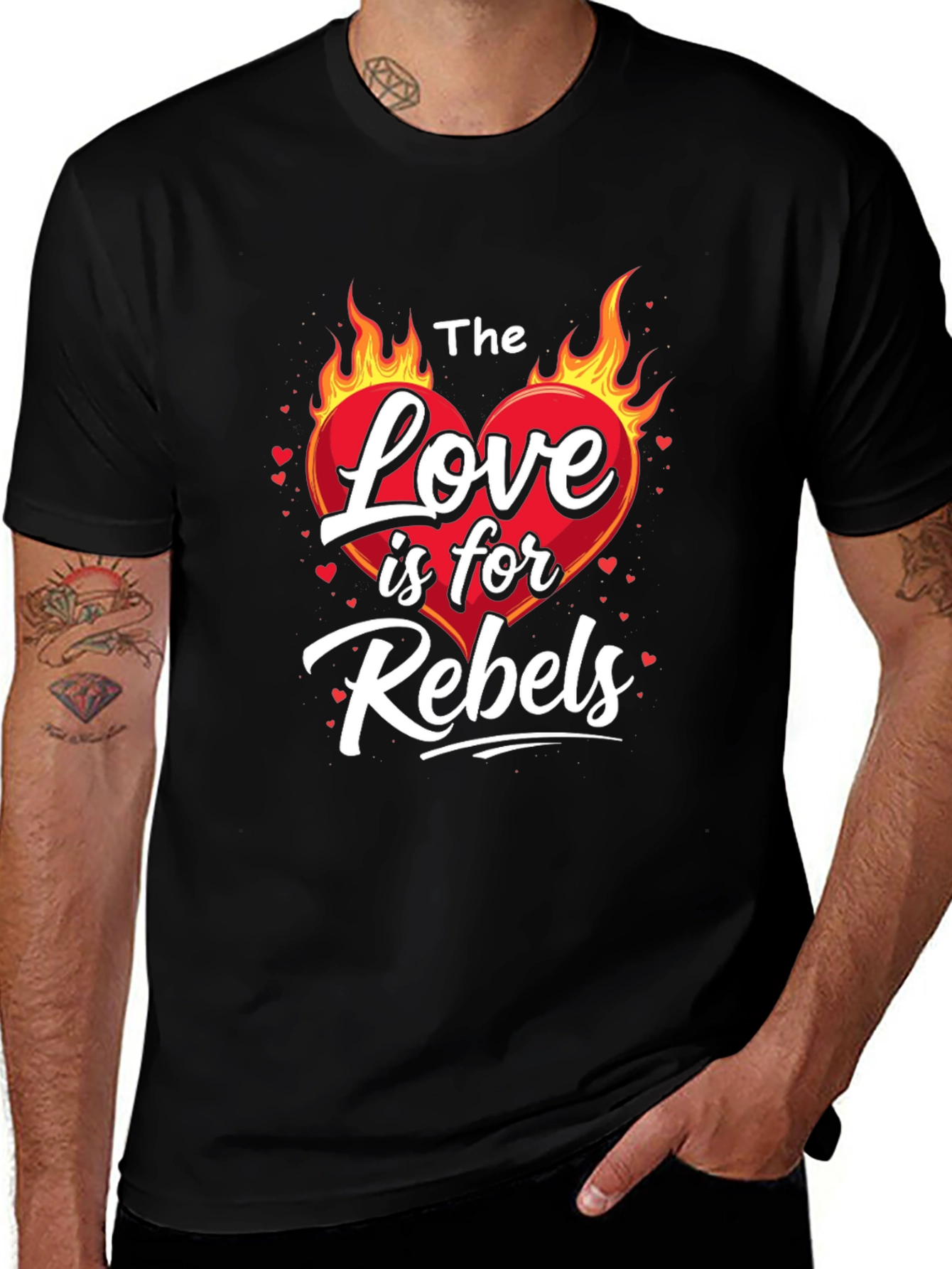 Camiseta Negra: El Amor es para Rebeldes