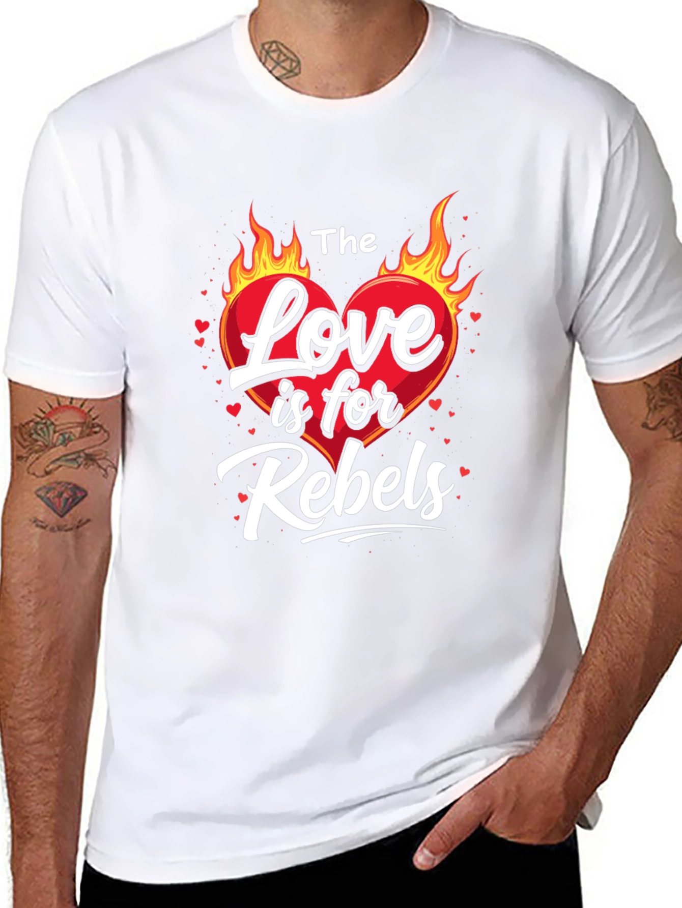 Camiseta Negra: El Amor es para Rebeldes