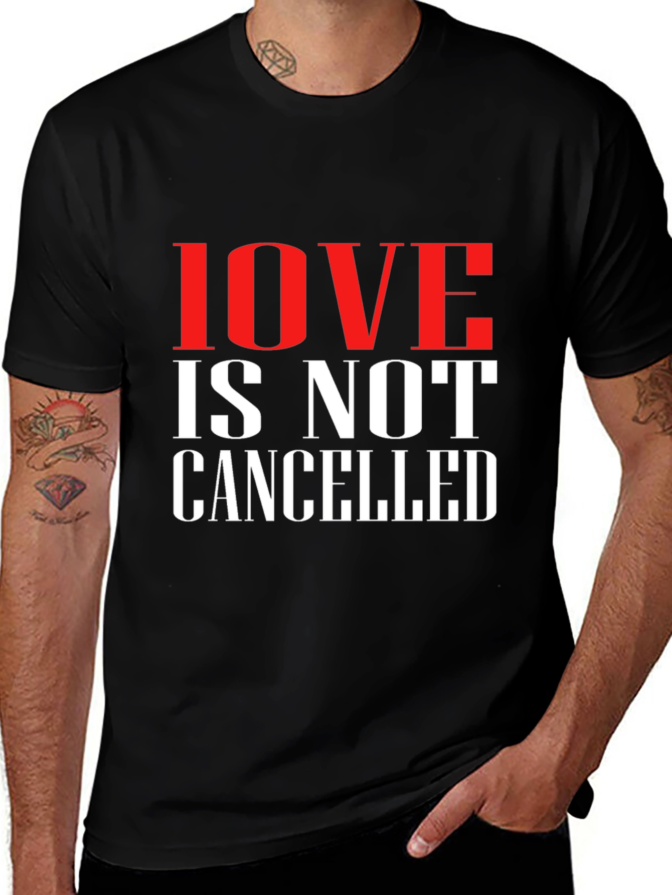 Camiseta Negra: Love is Not Cancelled