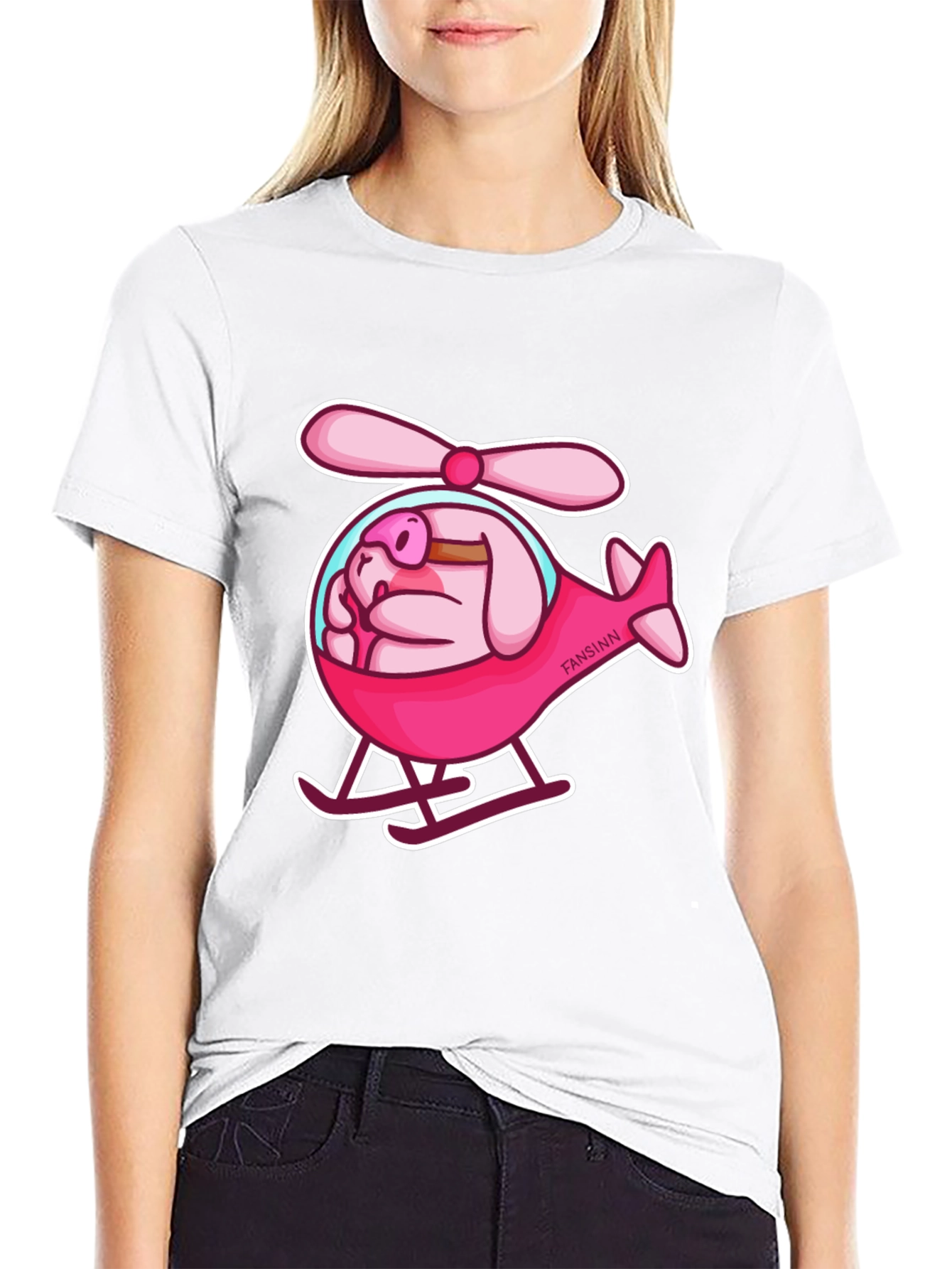 Camiseta Negra con Diseño Divertido de Cerdo Helicóptero