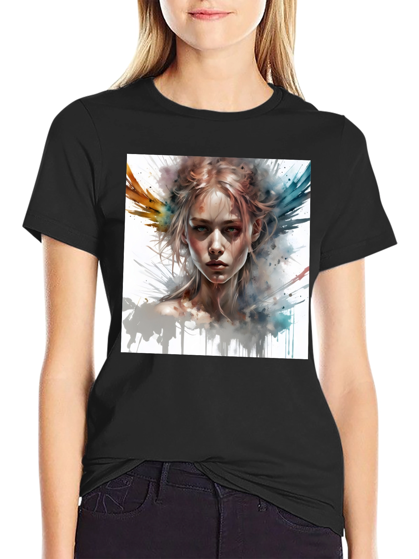 Camiseta Negra con Diseño Artístico de Mujer