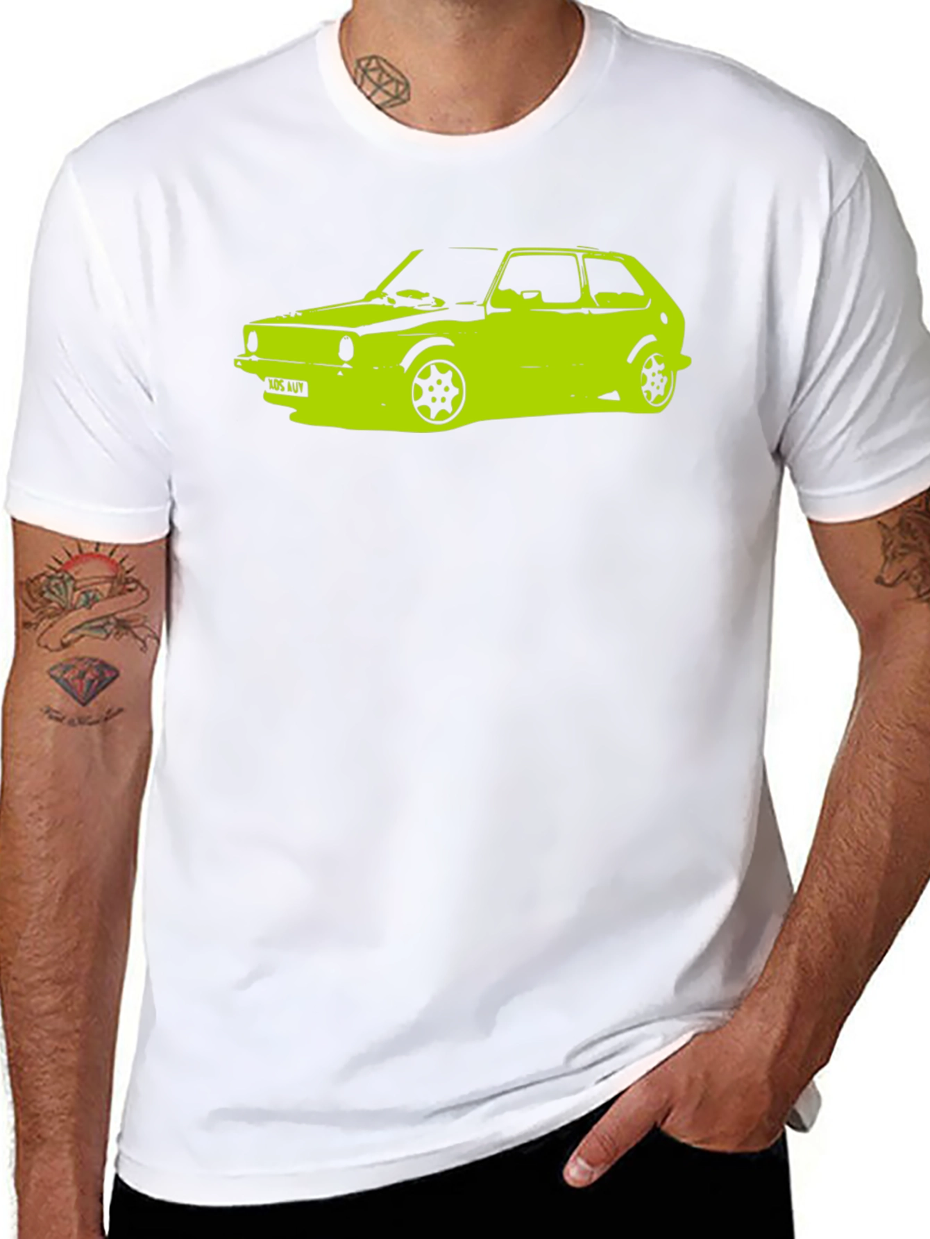Camiseta Negra con Diseño de Coche Clásico