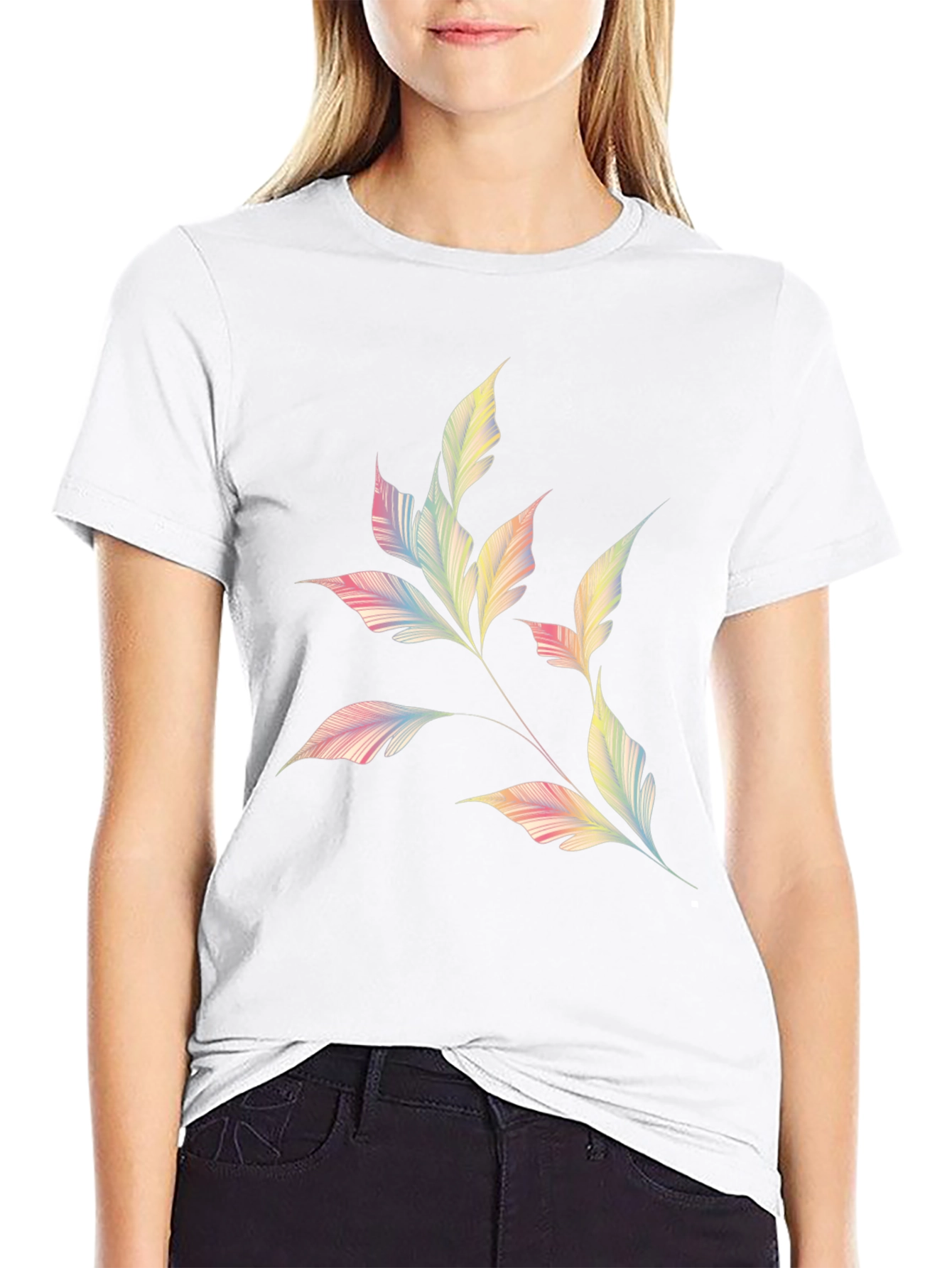 Camiseta Negra con Diseño de Hojas Abstractas