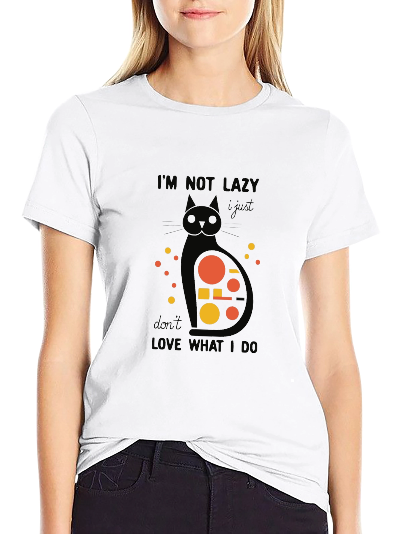 Camiseta Negra con Diseño de Gato Abstracto y Frase
