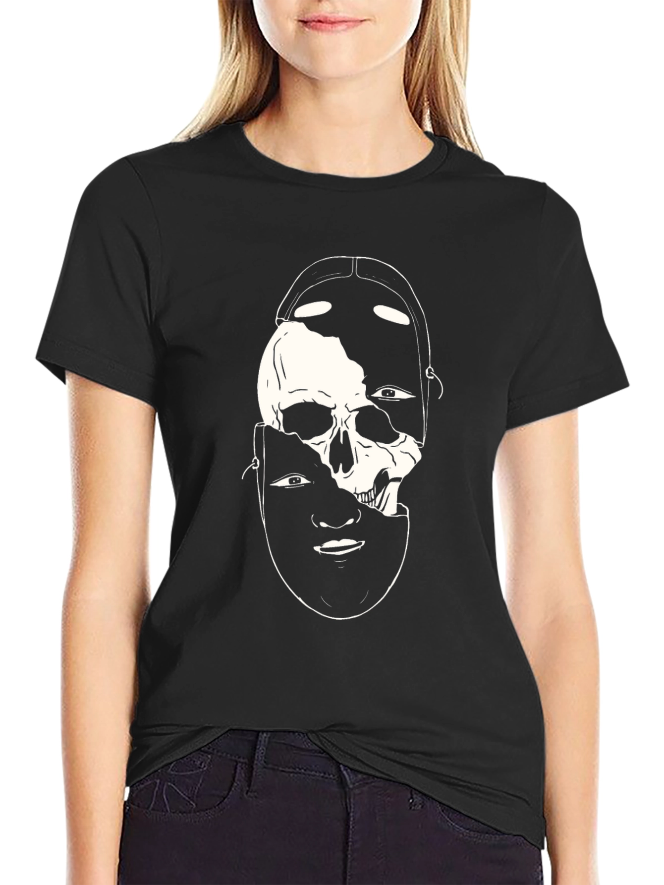 Camiseta Negra con Diseño de Calavera y Máscara Abstracta