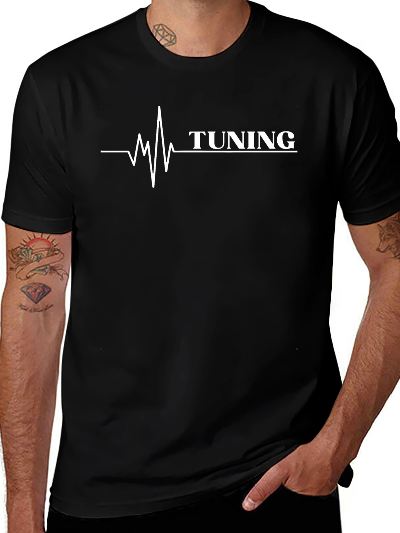Camiseta Negra Tuning con Diseño de Latido