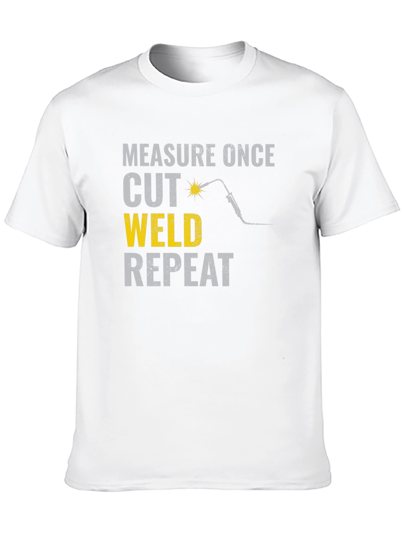 Camiseta Negra: Mide Corta Suelda Repite