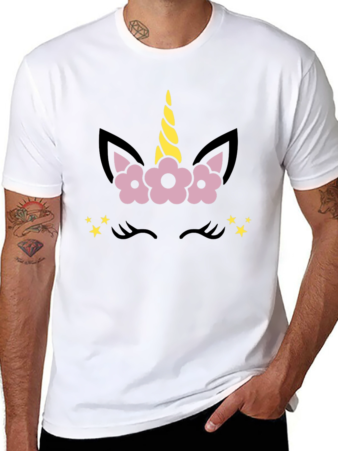 Camiseta Negra Unicornio Floral