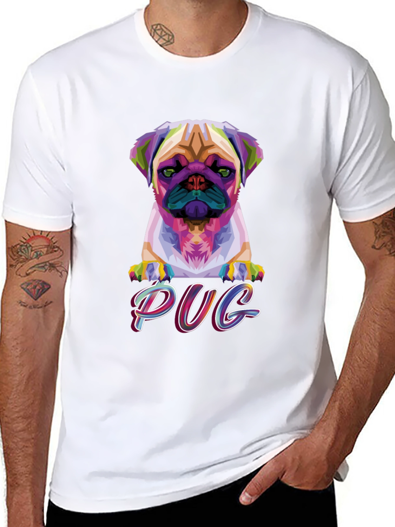 Camiseta Negra con Diseño Pug Geométrico