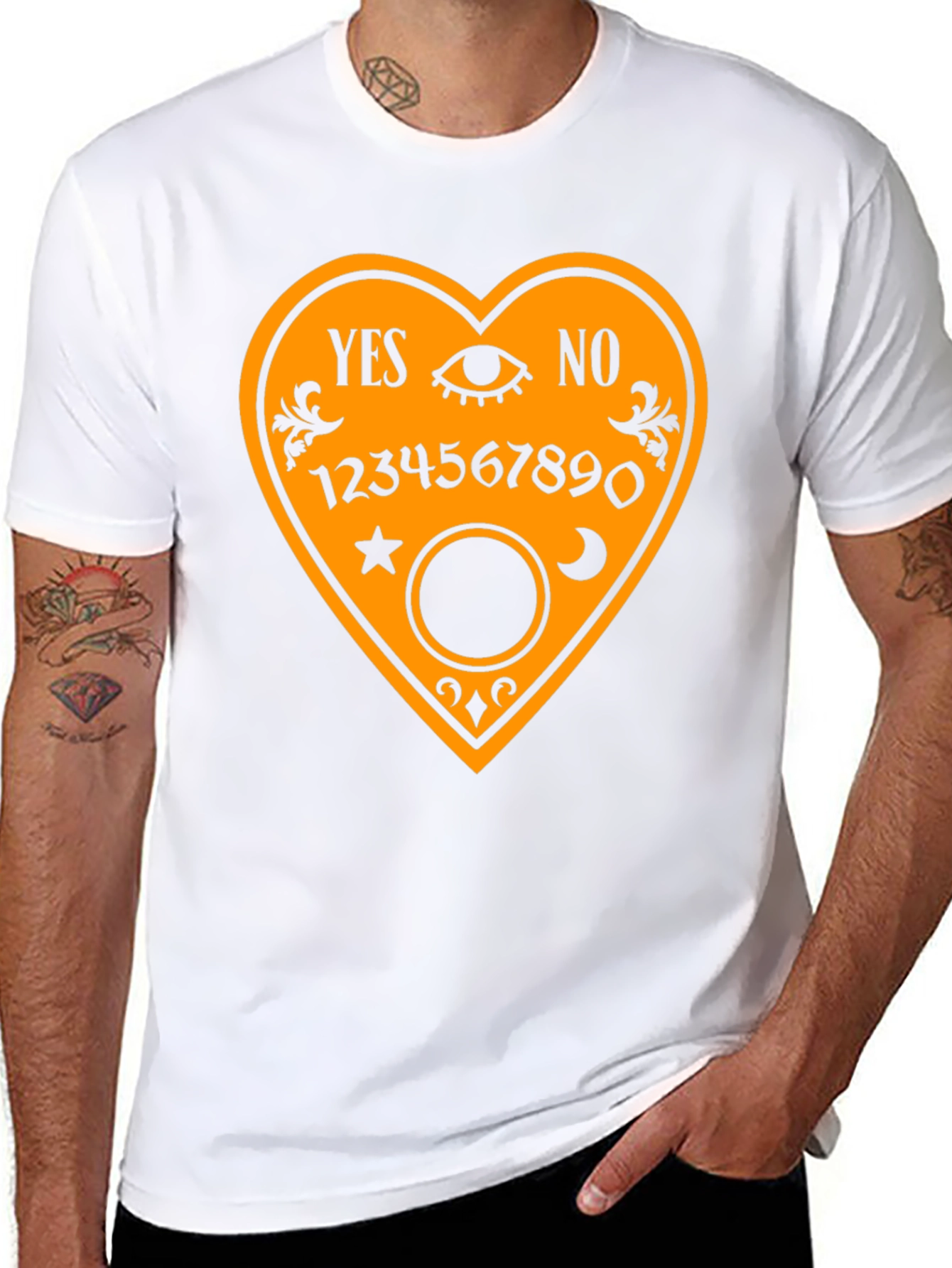 Camiseta Negra con Diseño de Tabla Ouija