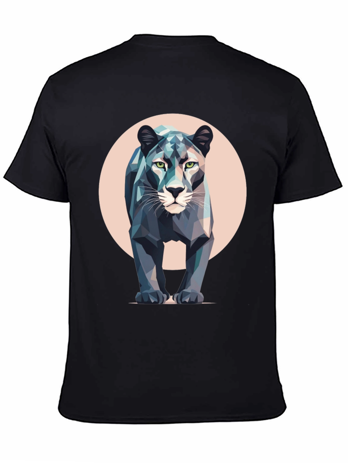 Camiseta Negra con Diseño de Pantera Geométrica