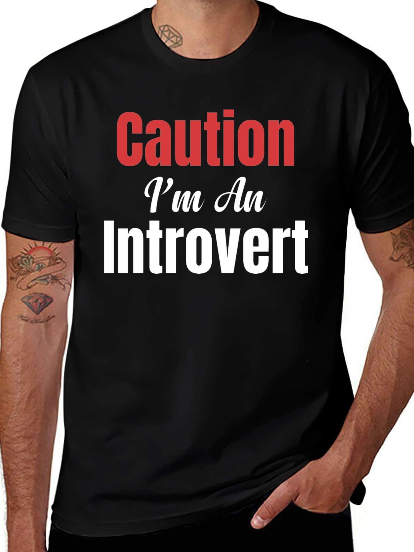 Camiseta Negra Caution Introvert para Hombre